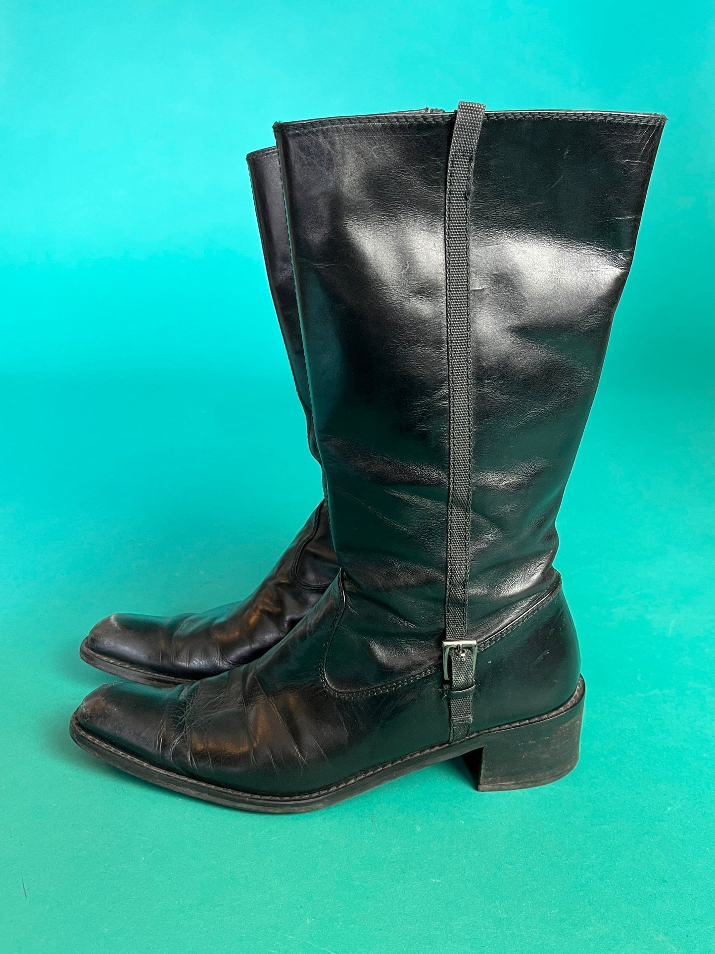 Zip Up Black Leather Vintage 90s Pointed Toe Western Calf Length Buckle Boots size 7