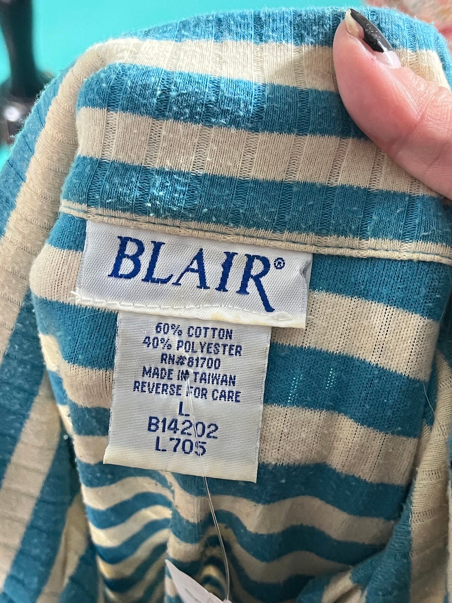 Vintage 90s Sky Blue and off White Ribbed Zip Up Mockneck Blair Long Sleeve Turtleneck size Large