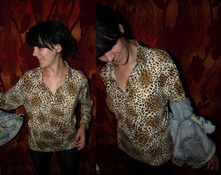 Vintage Vtg 1980's 80s Cheetah Print  Long Sleeve Collar Shirt size M