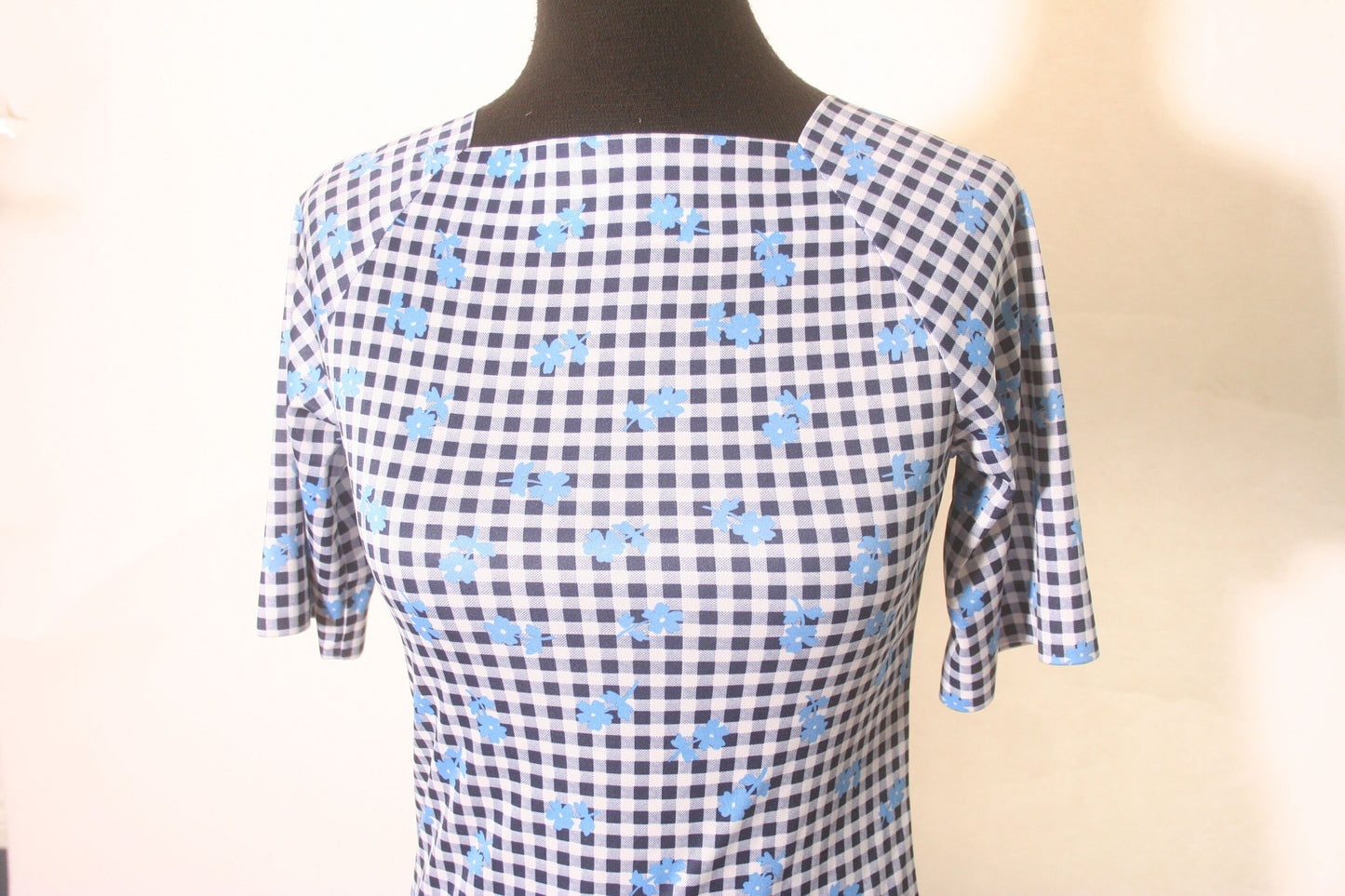 Vintage 90s Quarter Sleeve Blue Picnic Square Neck Fitted Shiny Top size M