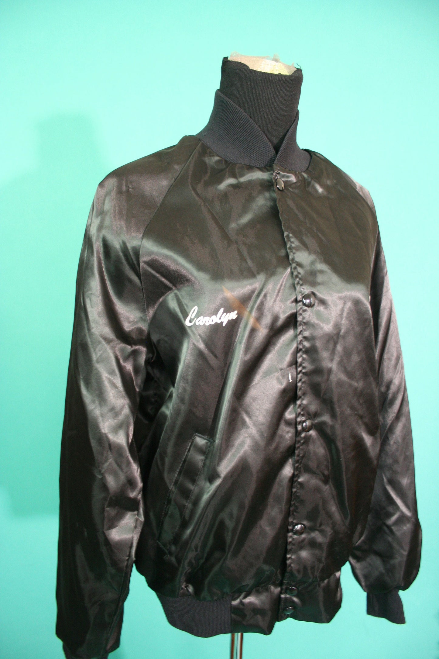 Vintage 1980s 80s Black Snap Button Up Shiny Carolyn Letterman Bomber Baseball Trucker Windbreaker Jacket size Medium M