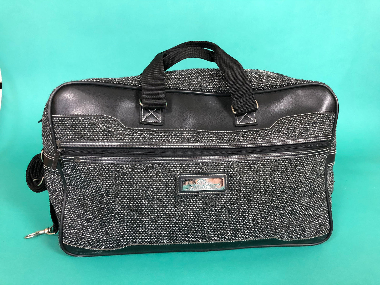 VIntage 1980s 80s Peppered Medium Size Tweed Travel Carry on Shoulder Luggage Bag