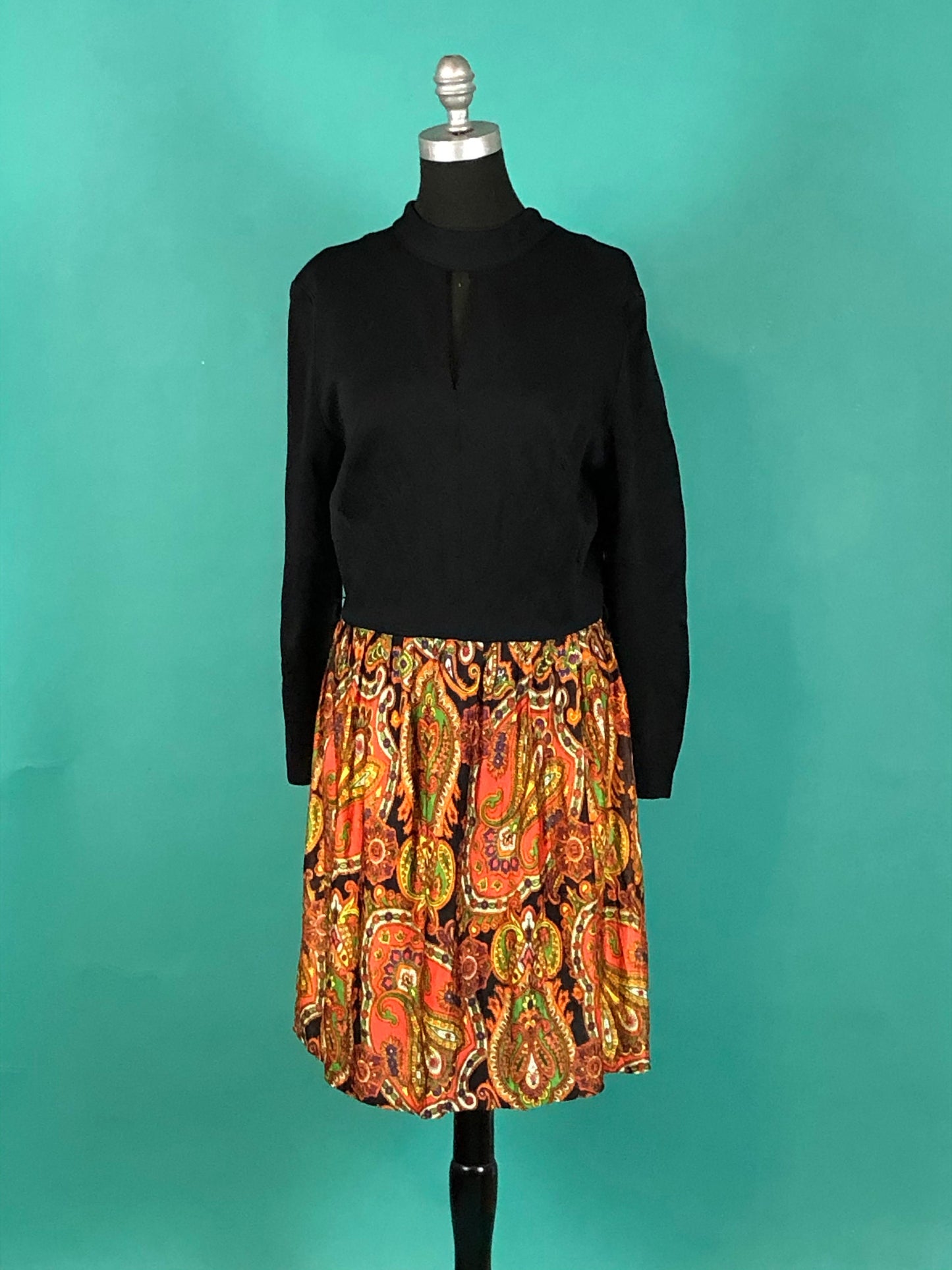 Keyhole Paisley Dress Vintage 70s Long Sleeve Mock Neck Retro Hippie Boho size 14
