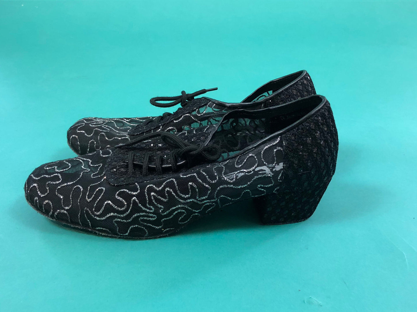 Mesh Silver Squiggle Shoes Vintage 80s Kitten Chunk Heel Lace up Black Dance Mary Janes size 6