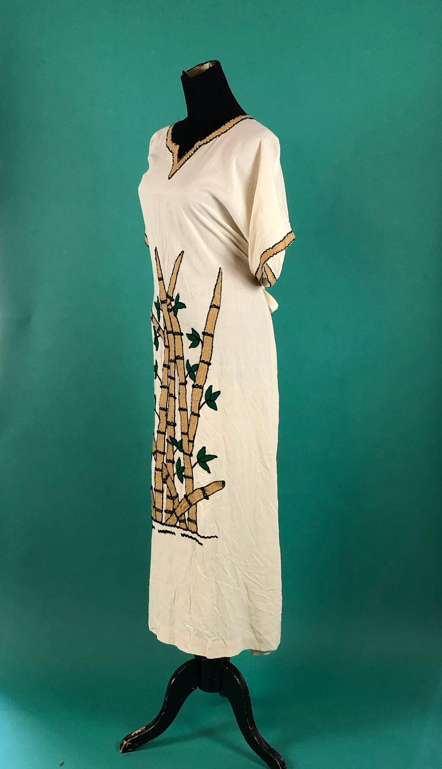 Yarn Knit Bamboo Kaftan Vintage 70s Full Swimsuit Cover Up Tie Waist Slitted Side Pullover Robe size Medium