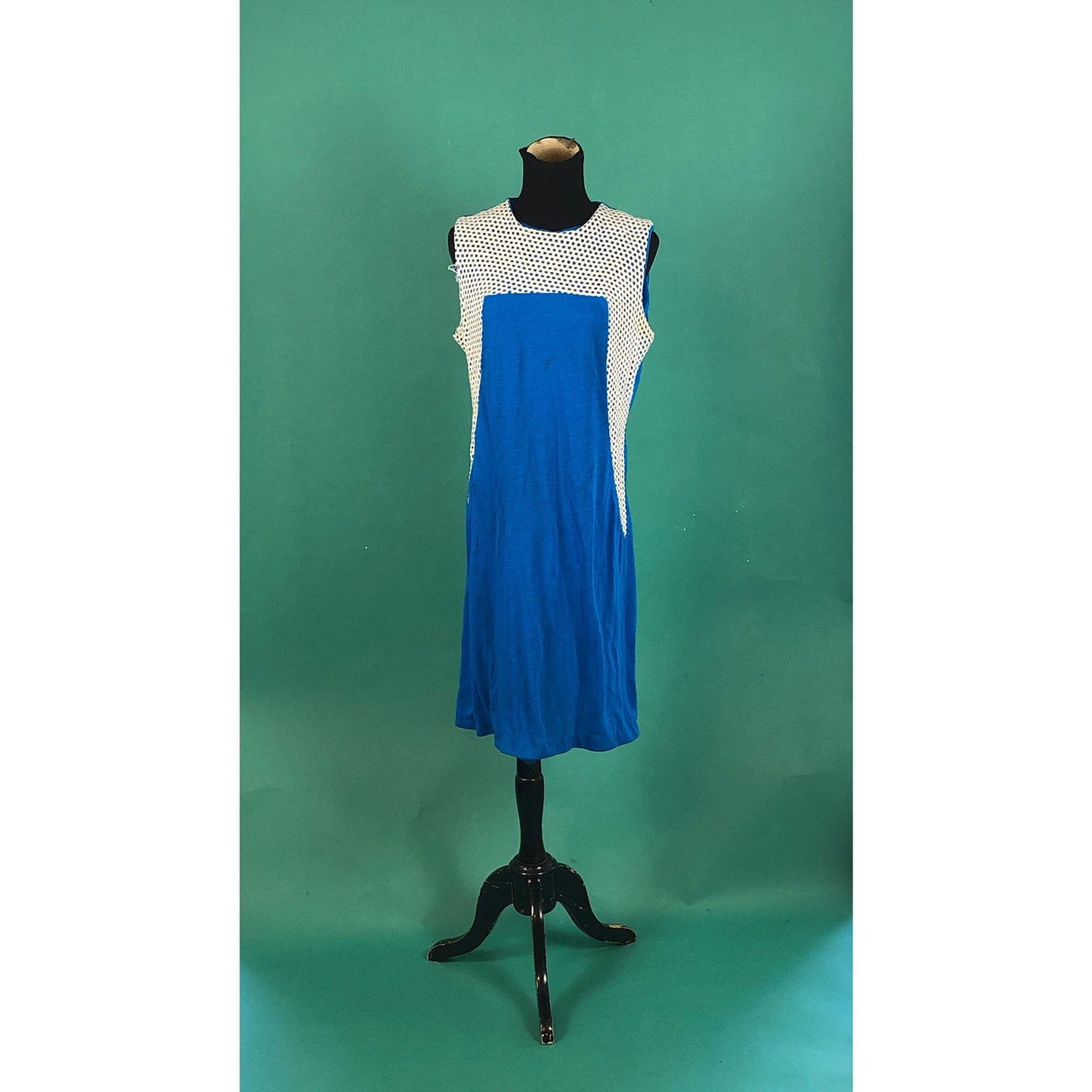 Electric Blue and White Netted Collar Vintage 70s Shoulder Sleeveless Comfy Casual Summer Space Girl Dress size Medium