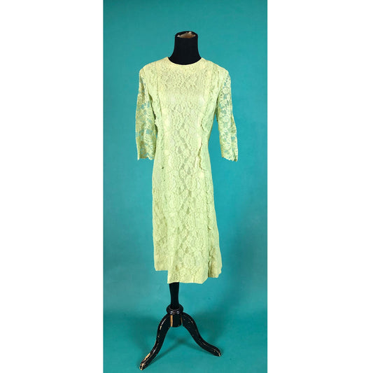 Lime Green Lace 60s Vintage Quarter Sleeve Sheer Shift Mod Dress size Medium
