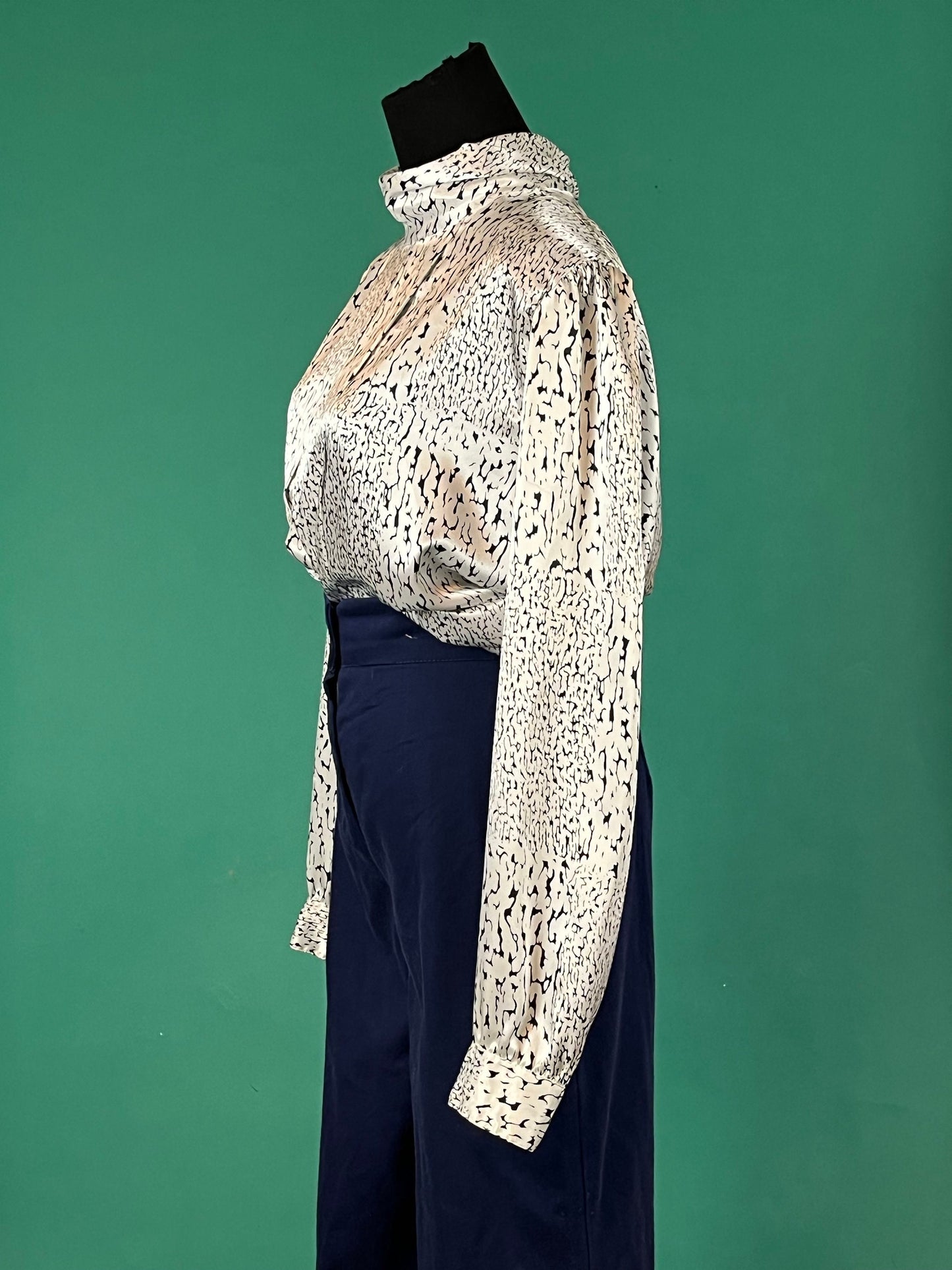 Marble Mock Neck Vintage 80s Long Sleeve Pleated Silky Barbara Karen Blouse size 16