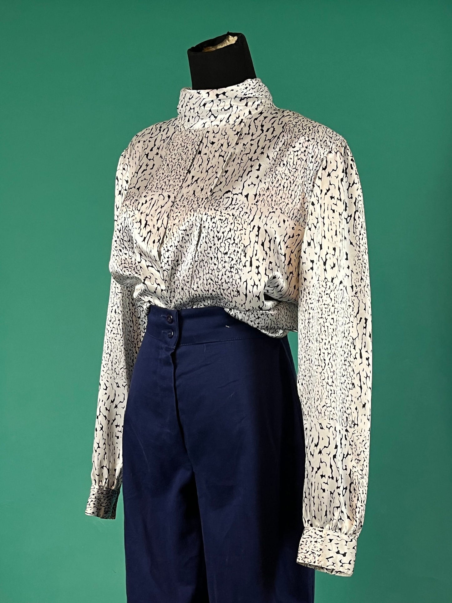 Marble Mock Neck Vintage 80s Long Sleeve Pleated Silky Barbara Karen Blouse size 16