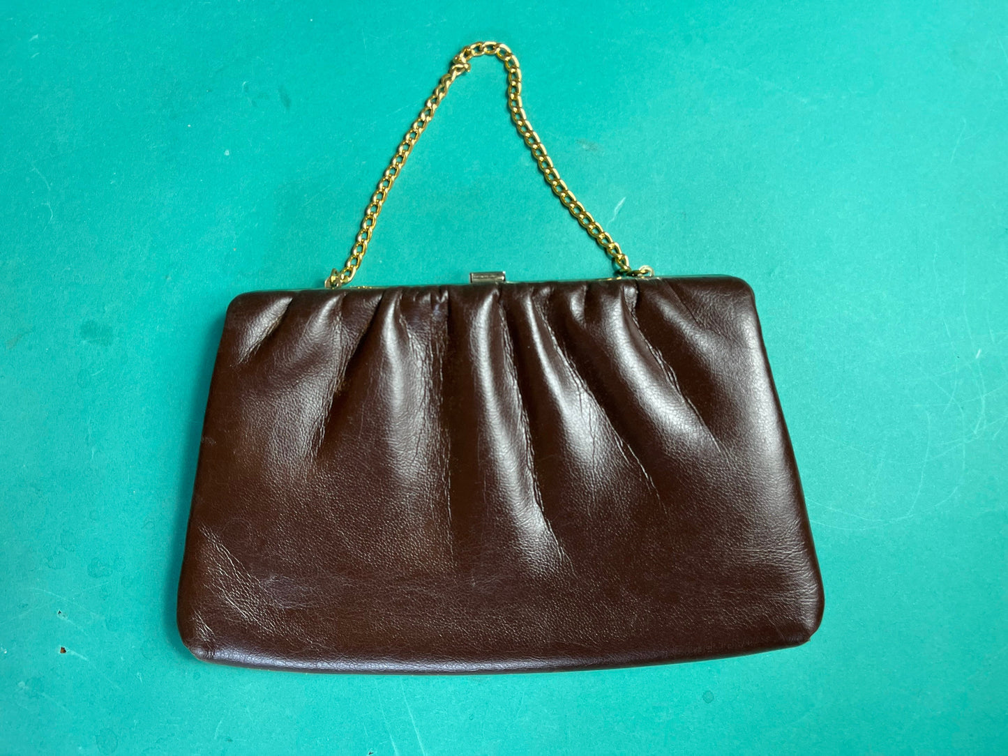 Vintage 1960s Brown Snap Clasp Retro Chain Clutch Purse