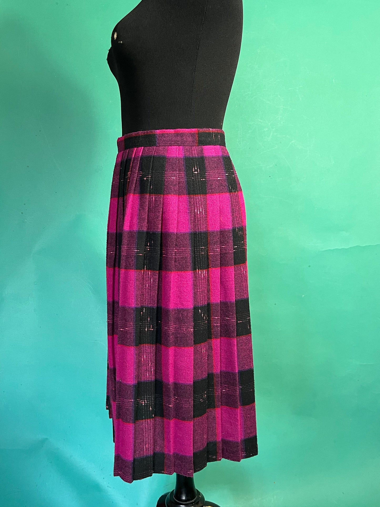 Magenta Wool High Waisted Vintage 80s Pleated Plaid A Line Tartan Plaid Skirt size XXS