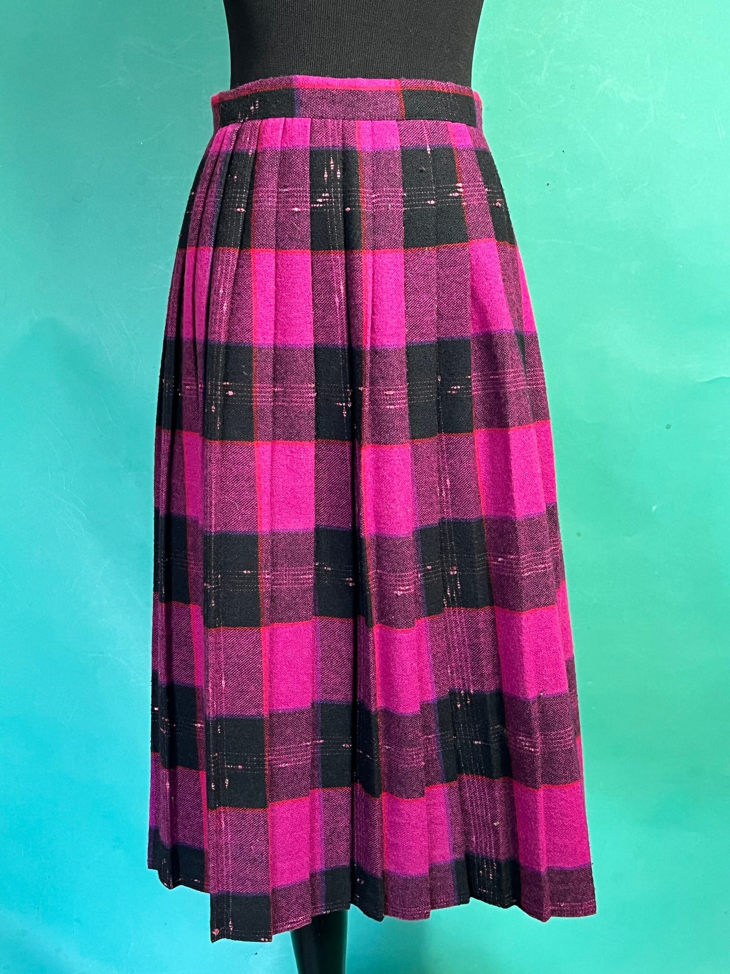 Magenta Wool High Waisted Vintage 80s Pleated Plaid A Line Tartan Plaid Skirt size XXS