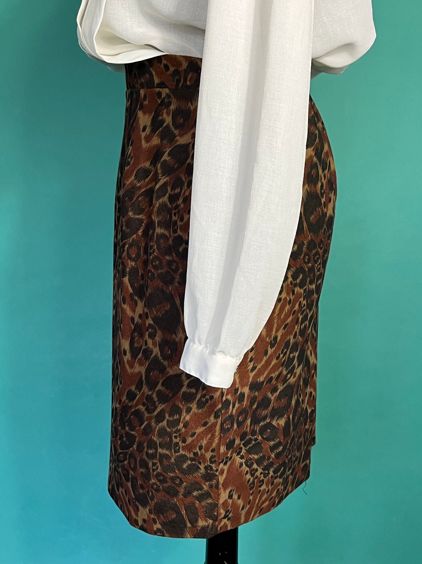 Cheetah Leopard Animal Print Vintage 80s High Waisted Fitted Pencil Mini Skirt size 4