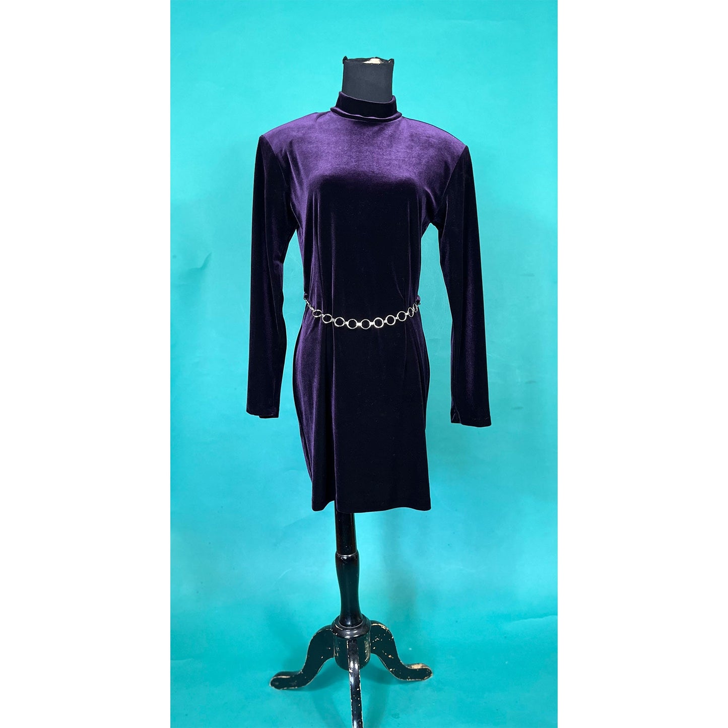 Vintage 90s Eggplant Purple Long Sleeve Turtleneck Velvet Chain Belt Bodycon Scarlett Mini Dress size 7