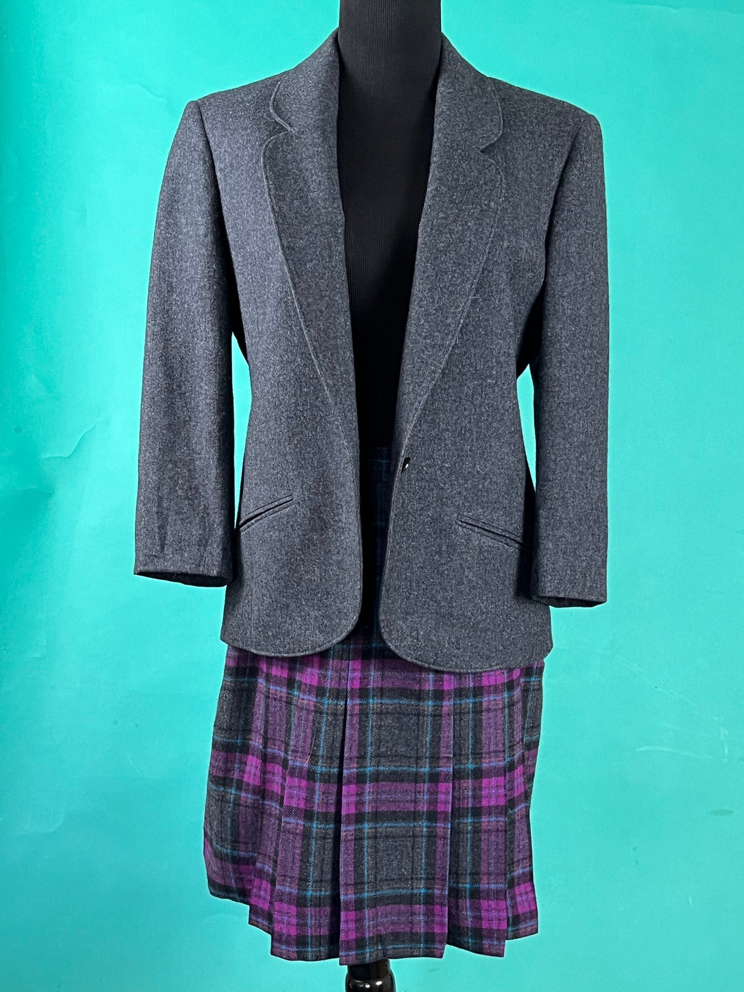 Vintage 70s Miss Pendleton Gray and Purple Two Piece Blazer Pleated Wool Skirt Set Outfit size 10