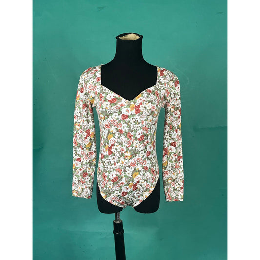 Vintage 90s Floral Sweetheart Collar Long Sleeve Snap One Step Up Cotton Fitted Bodysuit size Large