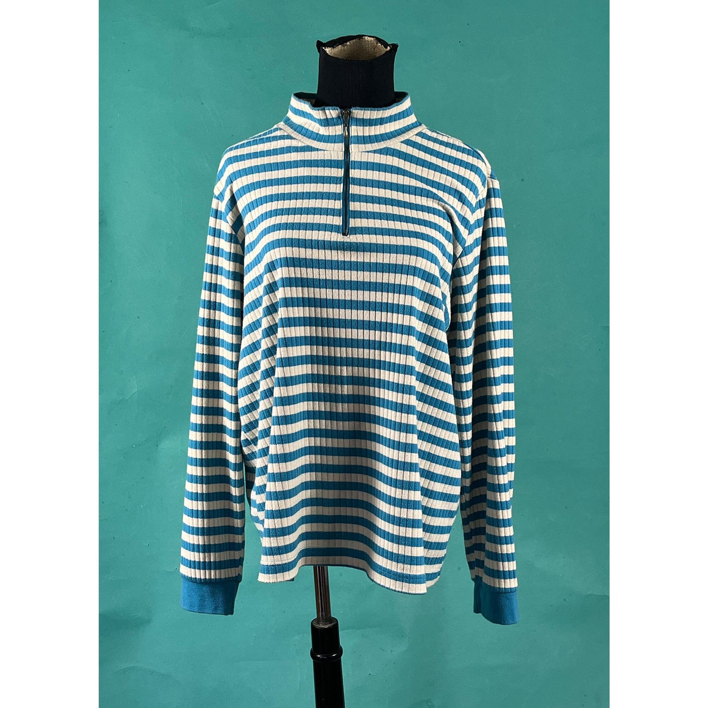 Vintage 90s Sky Blue and off White Ribbed Zip Up Mockneck Blair Long Sleeve Turtleneck size Large