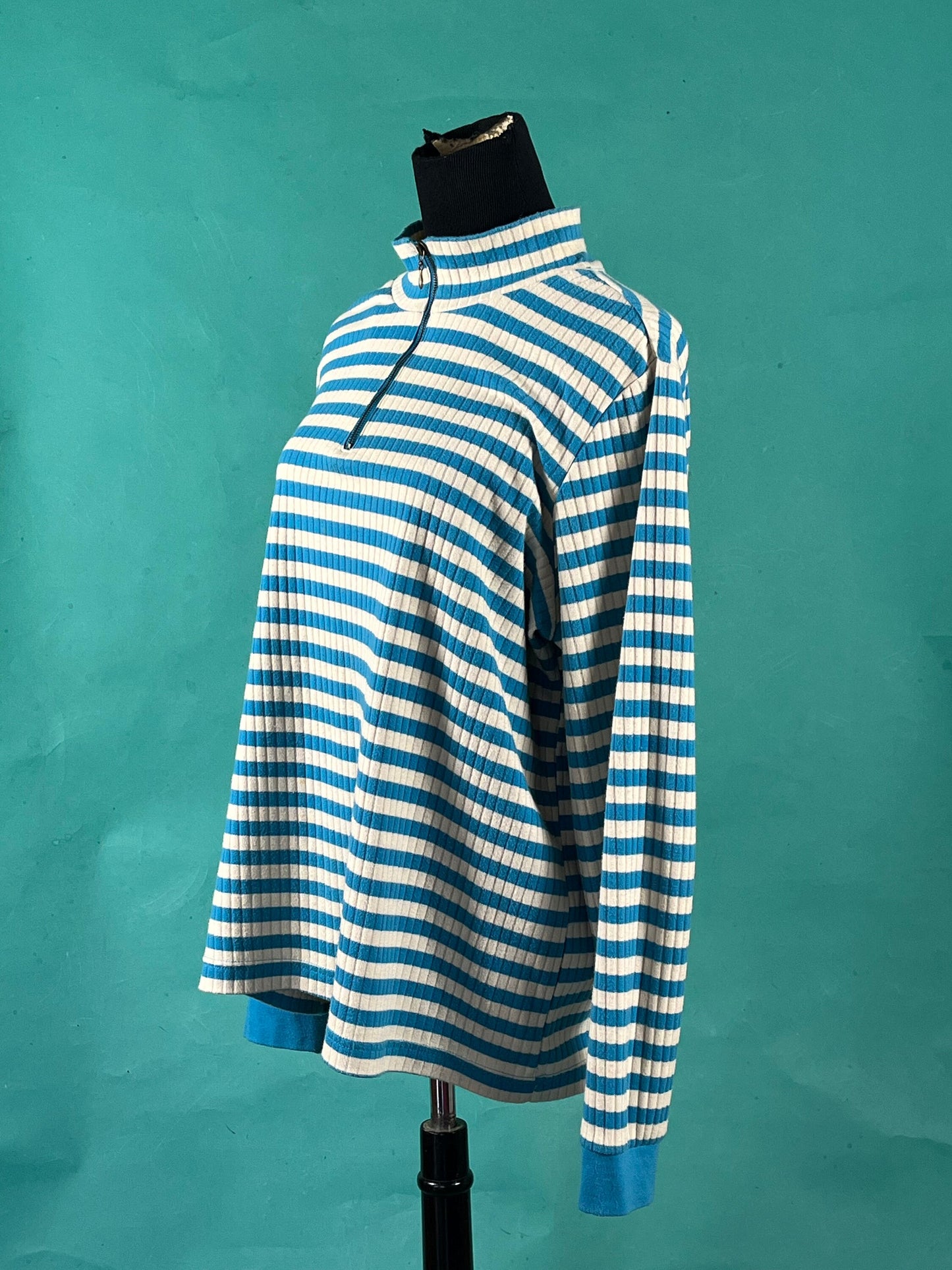 Vintage 90s Sky Blue and off White Ribbed Zip Up Mockneck Blair Long Sleeve Turtleneck size Large