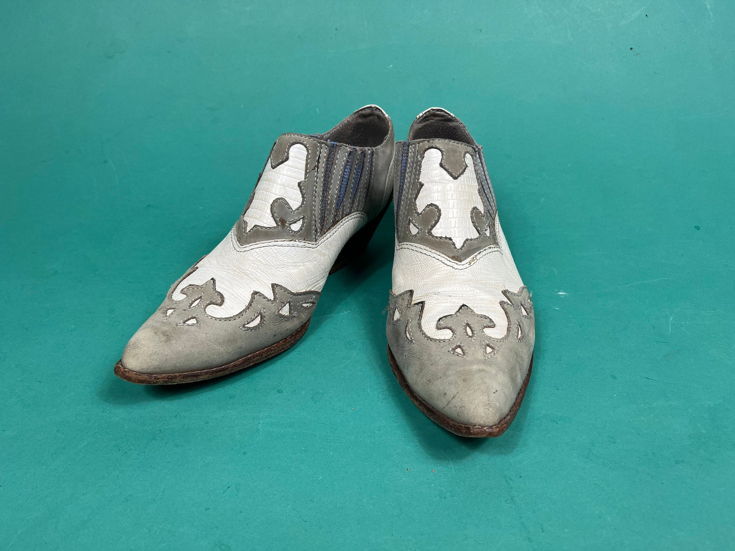 Vintage 80s Grey and White Leather and Suede Two Tone Western Circle S Ankle Boots Women's size 8