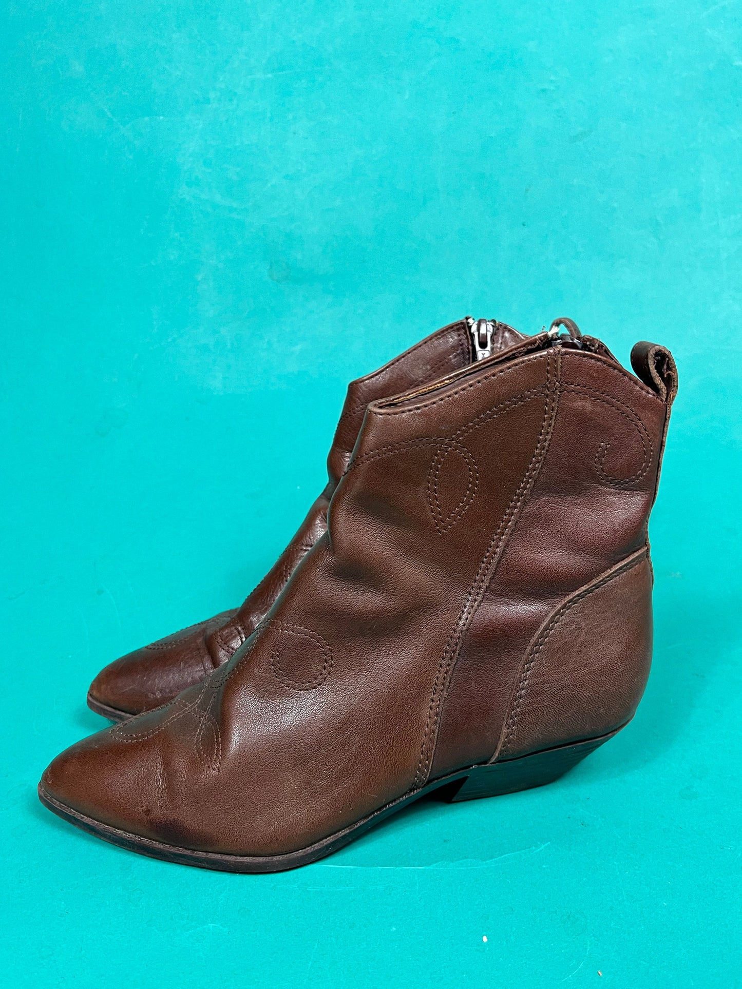 Vintage 80s Brown Embroidered Heeled Zip Up Western Ankle Maine Woods Boots size 6 and a half