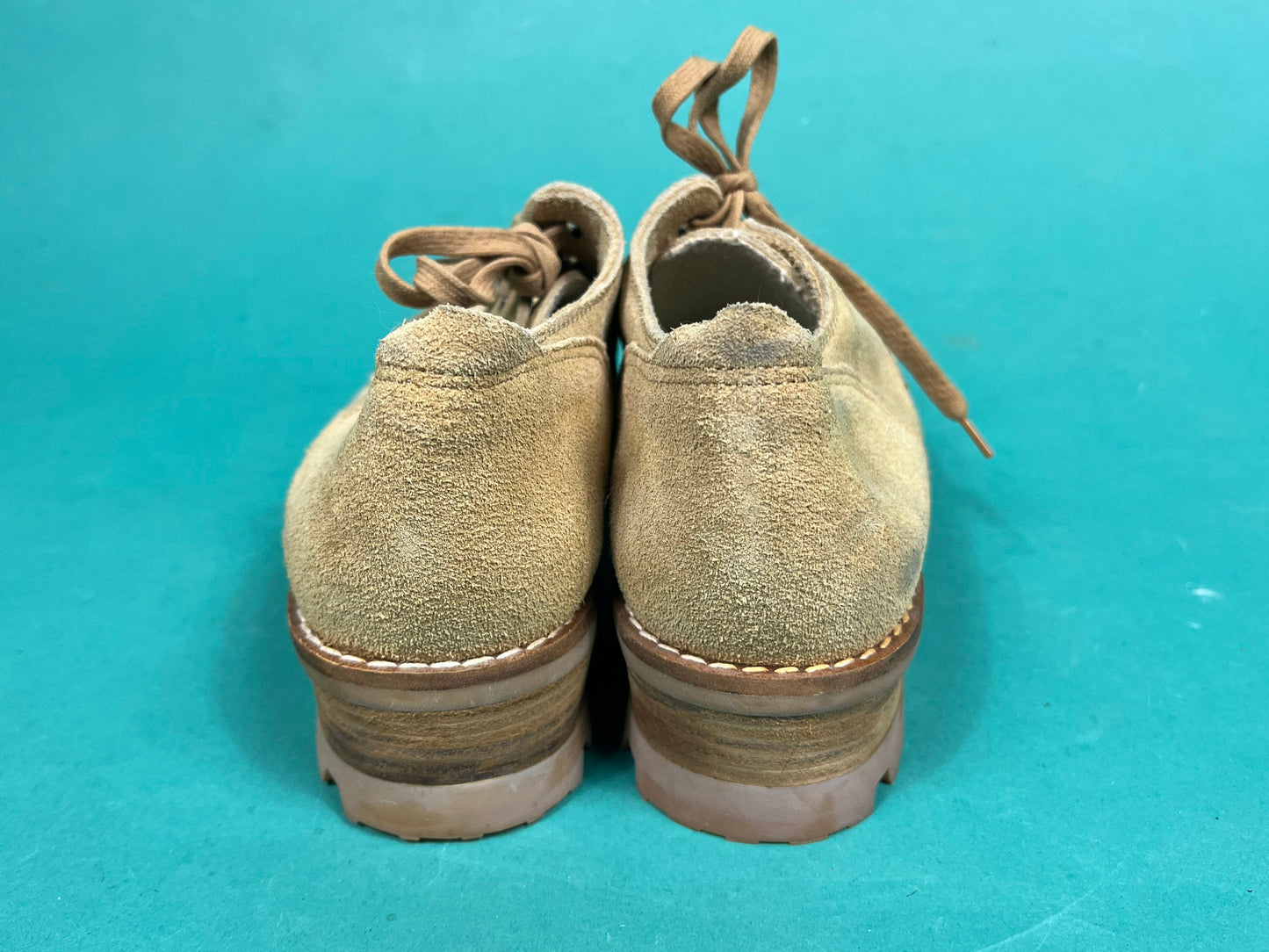 Vintage 90s Tan Suede Chunk Heel Lace Up Ankle Free Life by Citimax Boots size 9